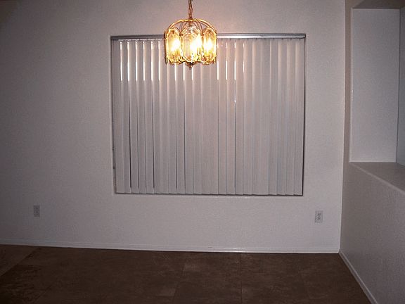 5th image of 8408 W Paradise Dr