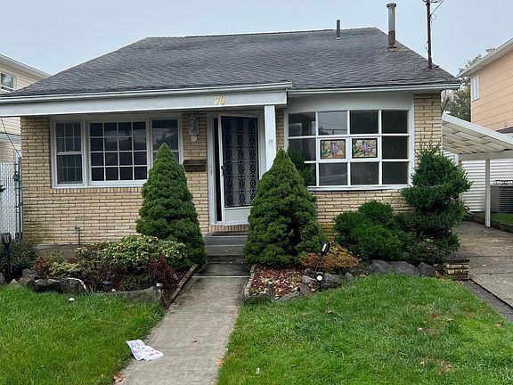 2nd image of 70 Perkiomen Ave