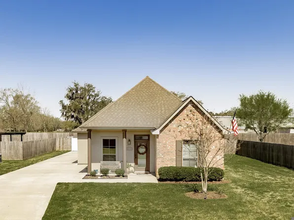 39109 Driftwood Crossing Ct, Gonzales, LA 70737