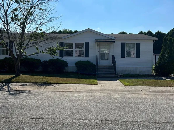 1887 N Delsea Dr #153, Vineland, NJ 08360