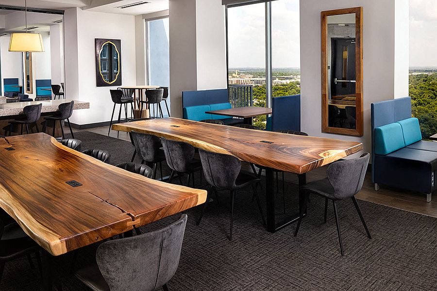 Coworking space with 24/7 access
