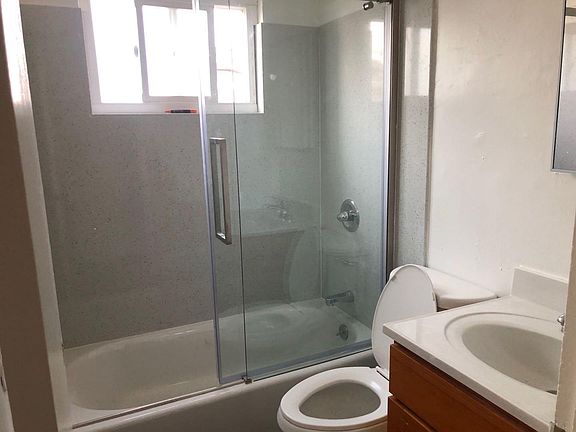 3rd image of 1172 Shirley Dr #3