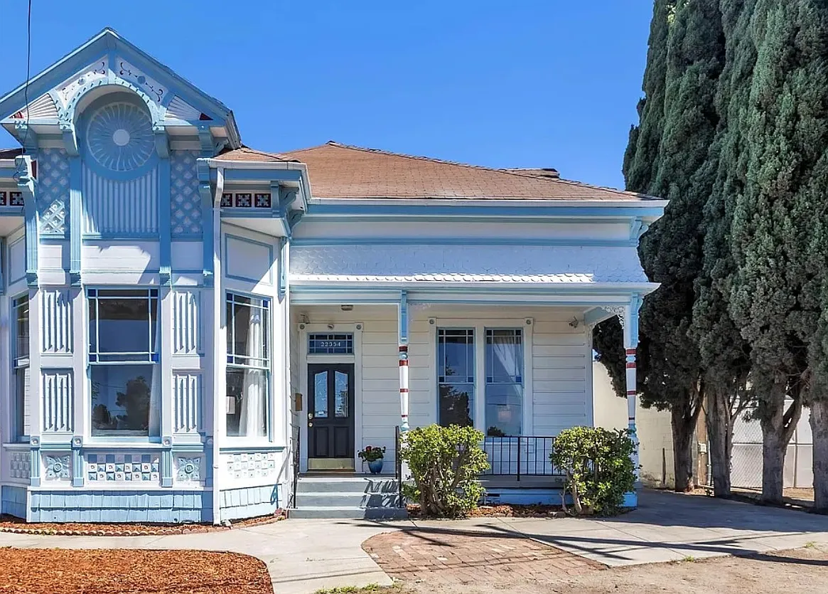 5 bed, 1918 sqft, $5,200 — Photo 4