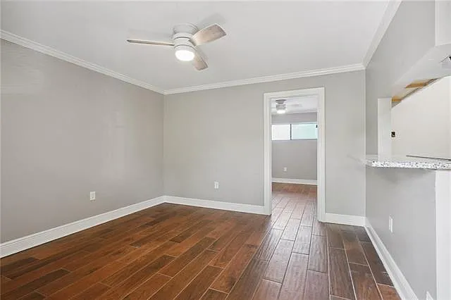 1 bed, 1.0 bath, 480 sqft, $1,300 — Photo 2