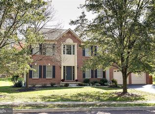 1402 Merlin Cir, Audubon, PA 19403