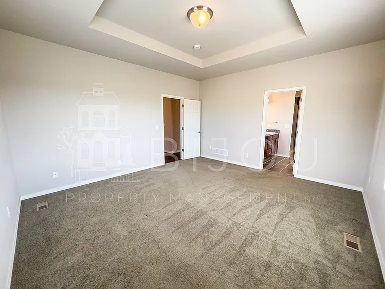 3760 Scott Ln — Photo 11