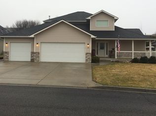 13 N 94th Pl, Yakima, WA