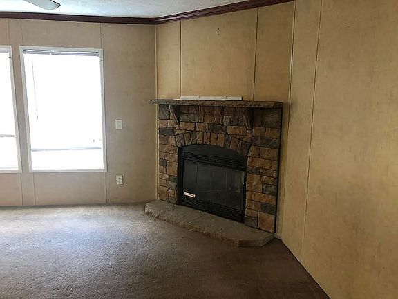 2nd image of 711 Sylvester Dr