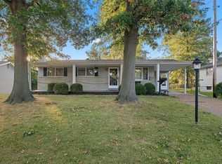 1 Sharon Ct, Florissant, MO 63031