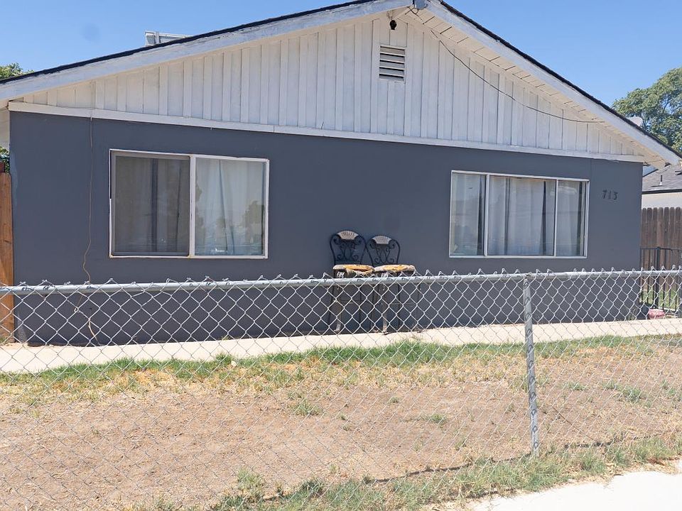 2nd image of 713 Iris St