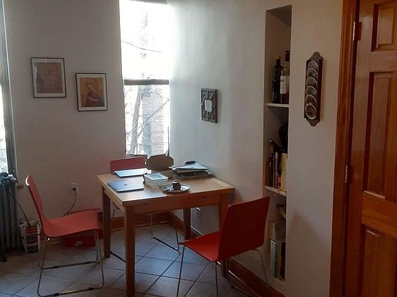 5th image of 89 Greenpoint Ave APT 3A