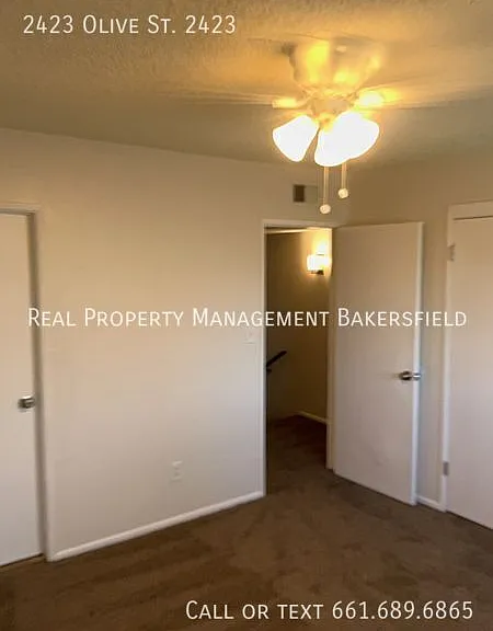 2423 Olive St #2423 — Photo 25