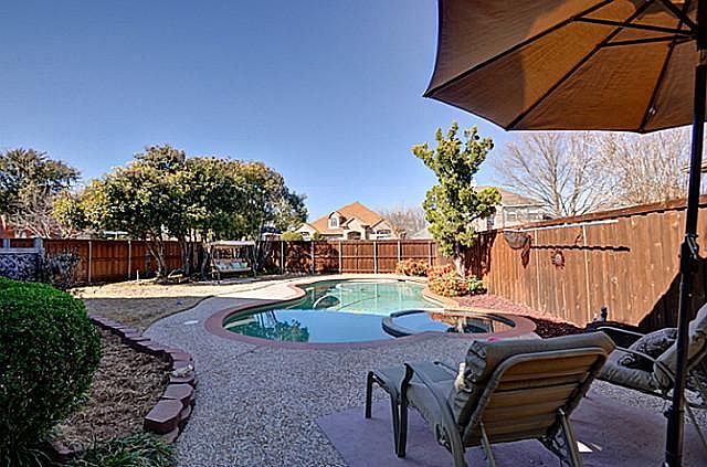 1st image of 7016 Caldwell Ln