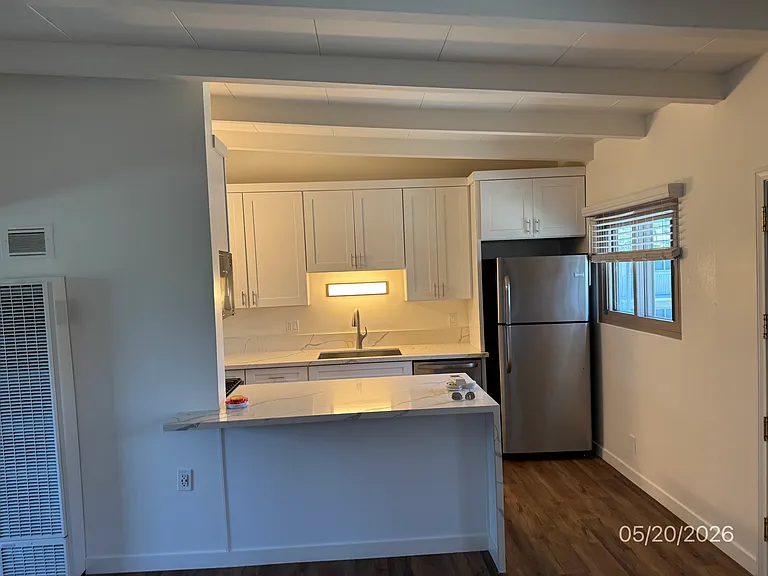 Seabreeze Apartments — Photo 46