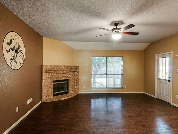 5th image of 6747 Big Springs Dr