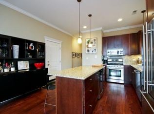 1515 N Artesian Ave #2, Chicago, IL 60622
