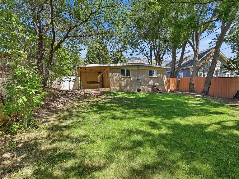 2125 Polk Ave — Photo 12