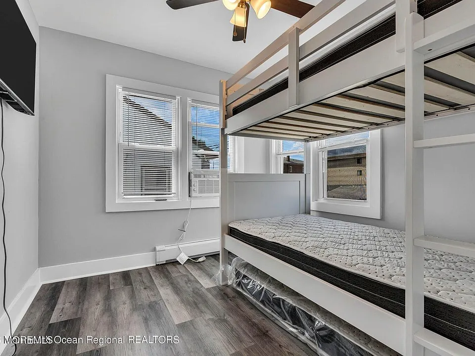 39 Sheridan Ave #1
