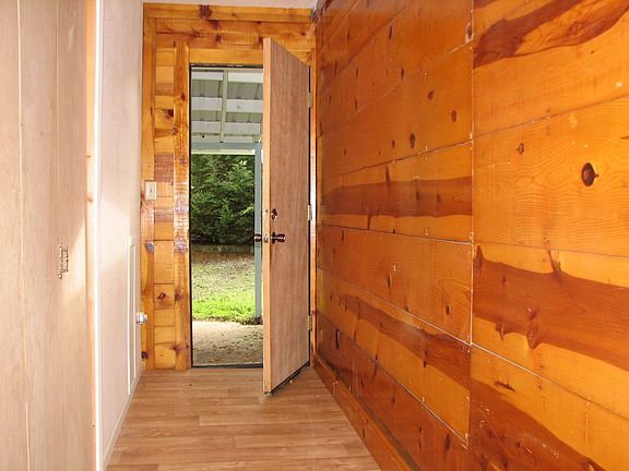 Mud room/laundry