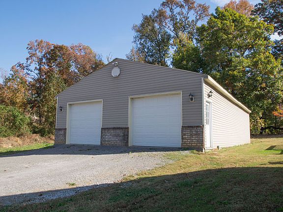 2 car garage/workshop