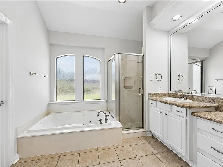 3723 Tidalwood Dr — Photo 16