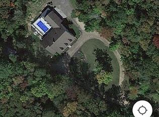 1163 Petersham Rd, Hardwick, MA 01037