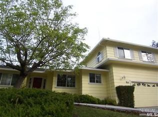 1613 Escalero Rd, Santa Rosa, CA 95409