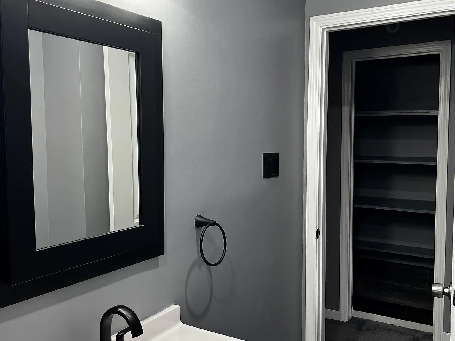 2 bed, 1552 sqft, $2,300 — Photo 3