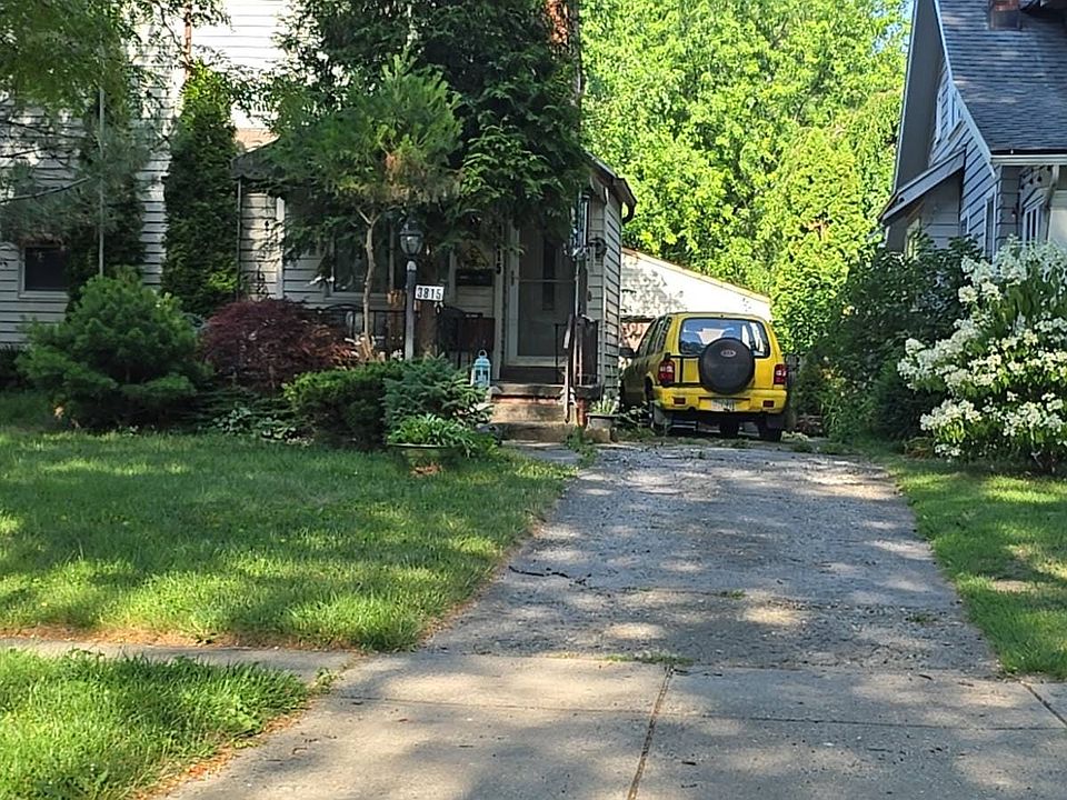 1st image of 3815 Drummond Rd
