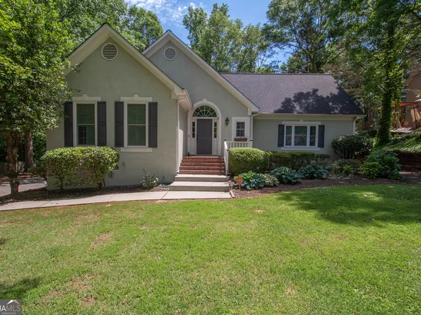 24 Overbrook Ct, Newnan, GA 30263