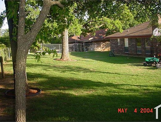 1st image of 6313 Oak Timber Dr E