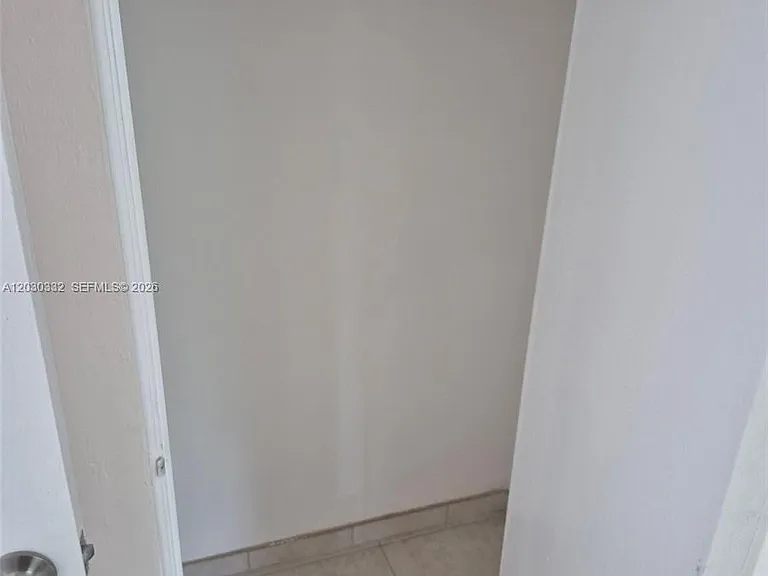 5903 McKinley St — Photo 5