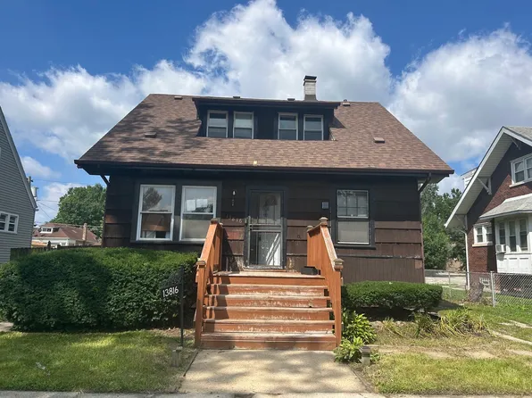 13816 S Wabash Ave, Riverdale, IL 60827