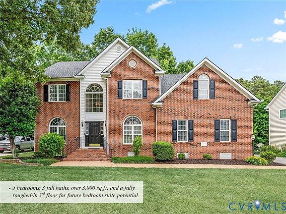 2nd image of 826 Club Ridge Ct