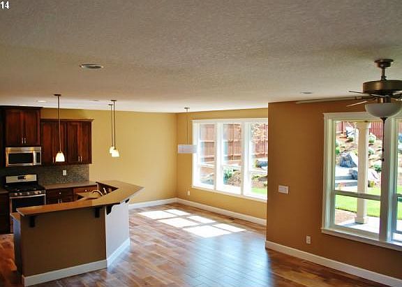 4th image of 12012 NW 40th Ave