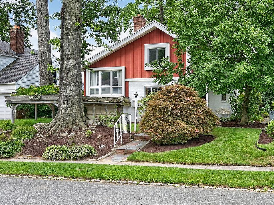 1st image of 8522 213th St