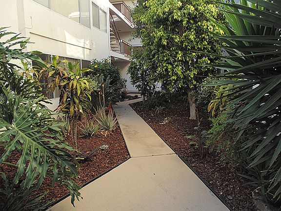 2nd image of 916 W Beach Ave APT 105