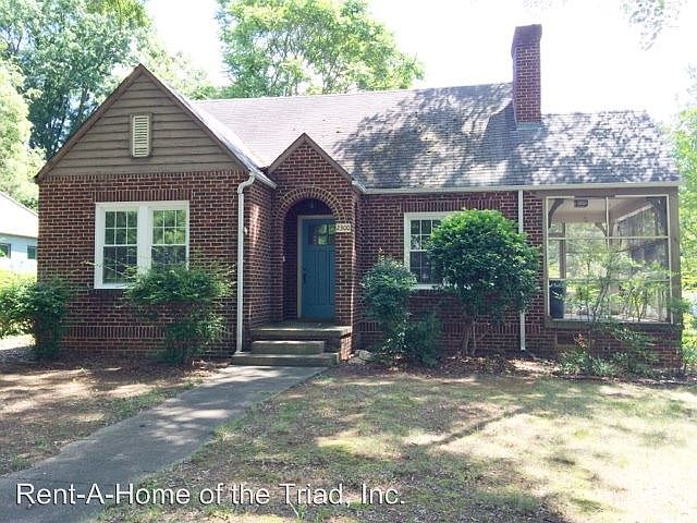 2nd image of 2300 Lawndale Dr