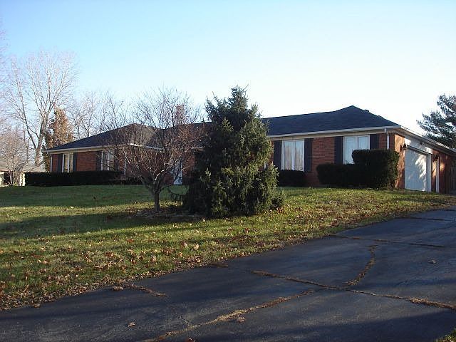 1st image of 111 Wilshire Ct