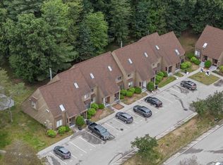 18 Clinton Ct, Merrimack, NH 03054