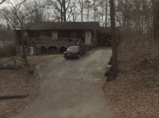 1696 Oak Haven Dr SW, Marietta, GA 30008