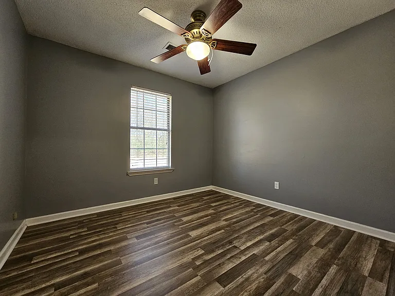 7181 Raleigh Lagrange Rd — Photo 8