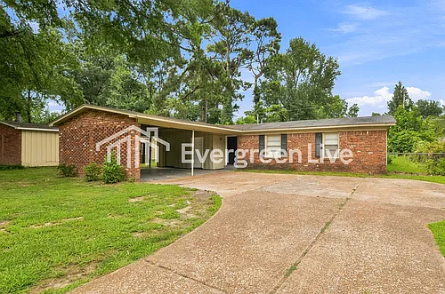 4816 Bridgedale Ave Photo 1
