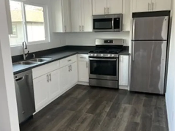 Olof Street Apartments