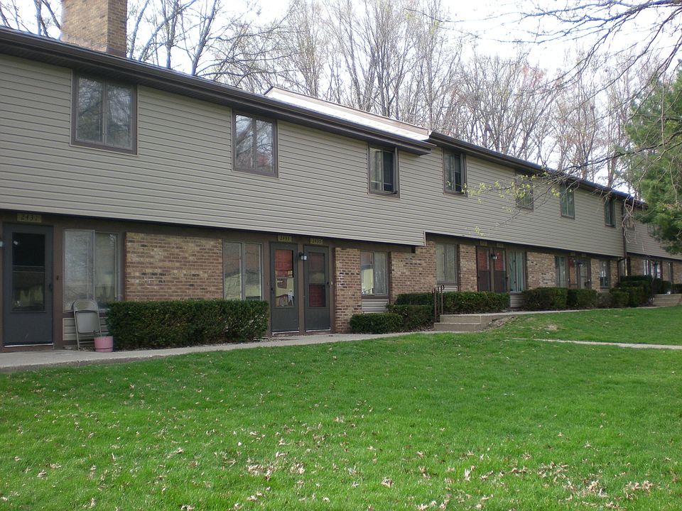 1st image of 2437 Echo Valley Dr