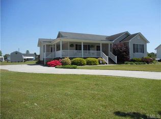 214 Jackson Trl, Dunn, NC 28334