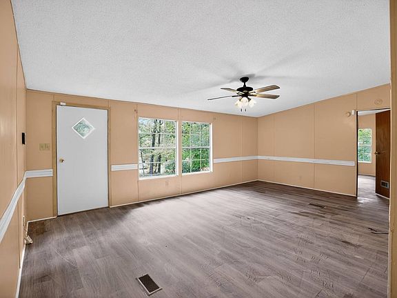 5th image of 34 Halls Mill Rd