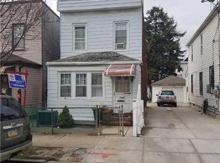 94-34 116th St, South Richmond Hill, NY 11419