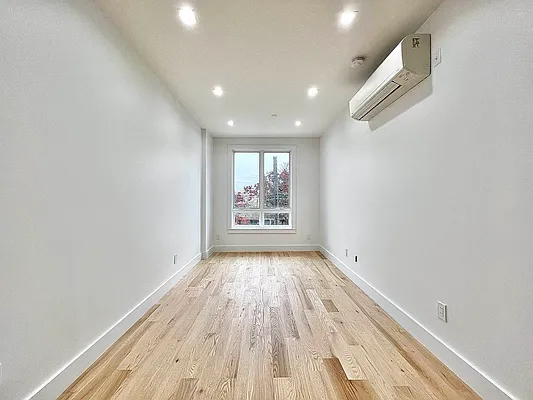 Rented by Doorway NYC, LLC | media 6