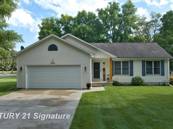 215 Field Rd, Clio, MI 48420